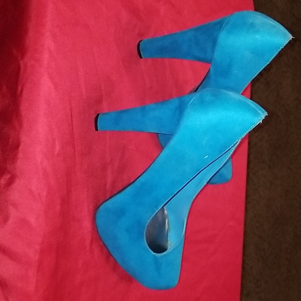 Turquoise Heels